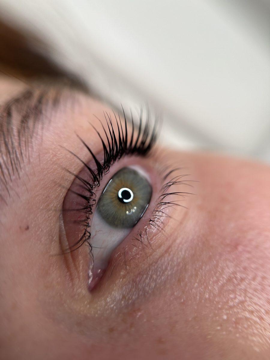 Wimpern Styling